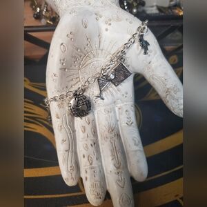 NWOT Travel themed charm bracelet